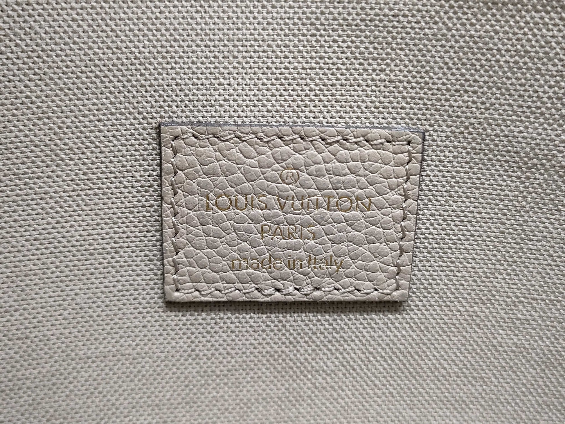 LOUIS VUITTON Louis Vuitton shoulder bag