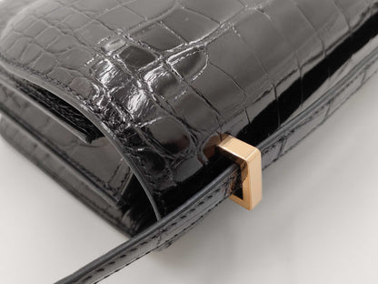 HERMES HERMES Constance Mini 18 Alligator Lisse Black Y Stamp Gold Hardware Shoulder Bag