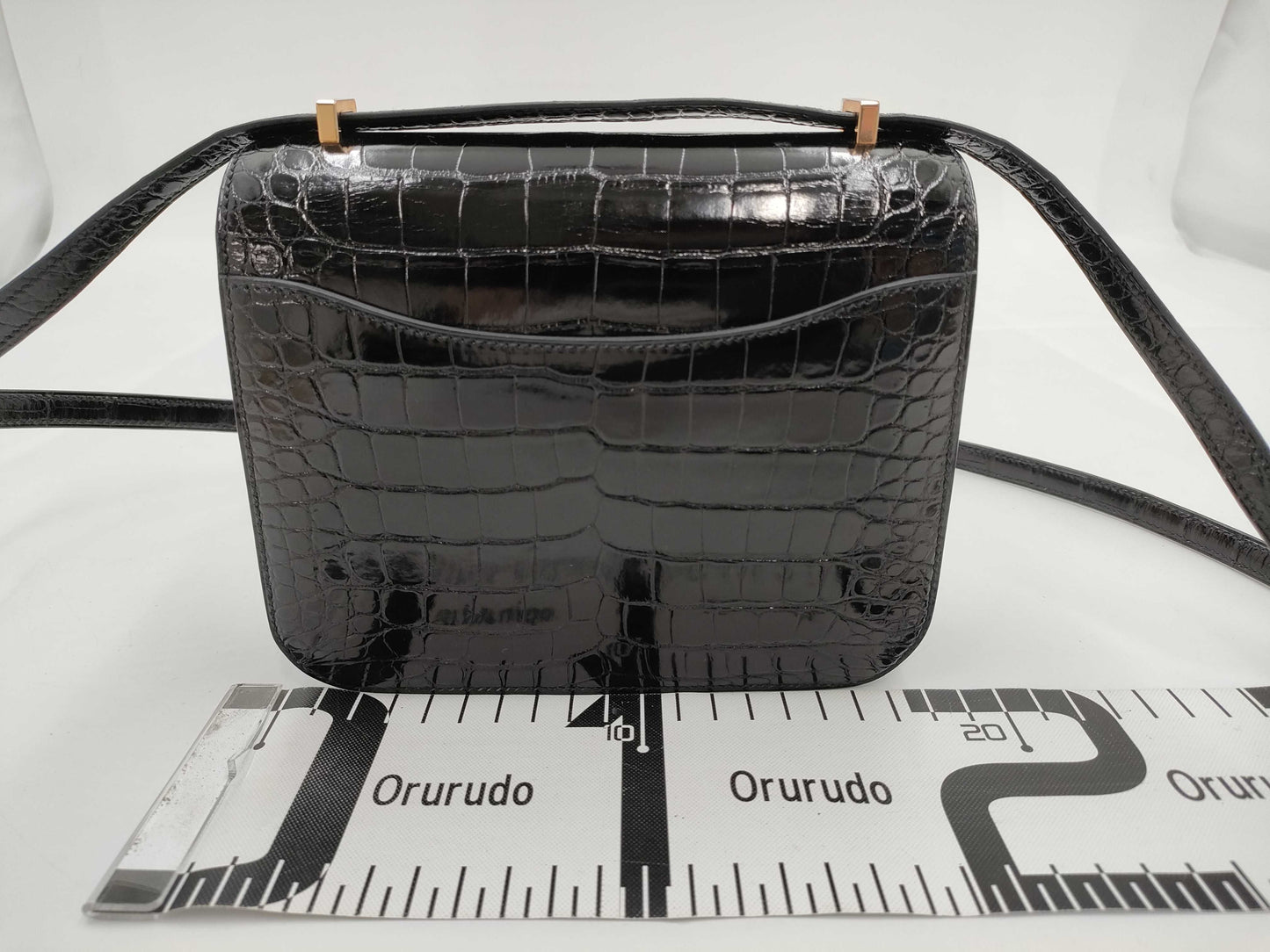 HERMES HERMES Constance Mini 18 Alligator Lisse Black Y Stamp Gold Hardware Shoulder Bag