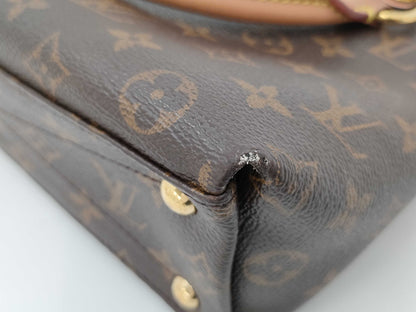 LOUIS VUITTON Louis Vuitton Monogram Hand Shoulder Bag Handbag