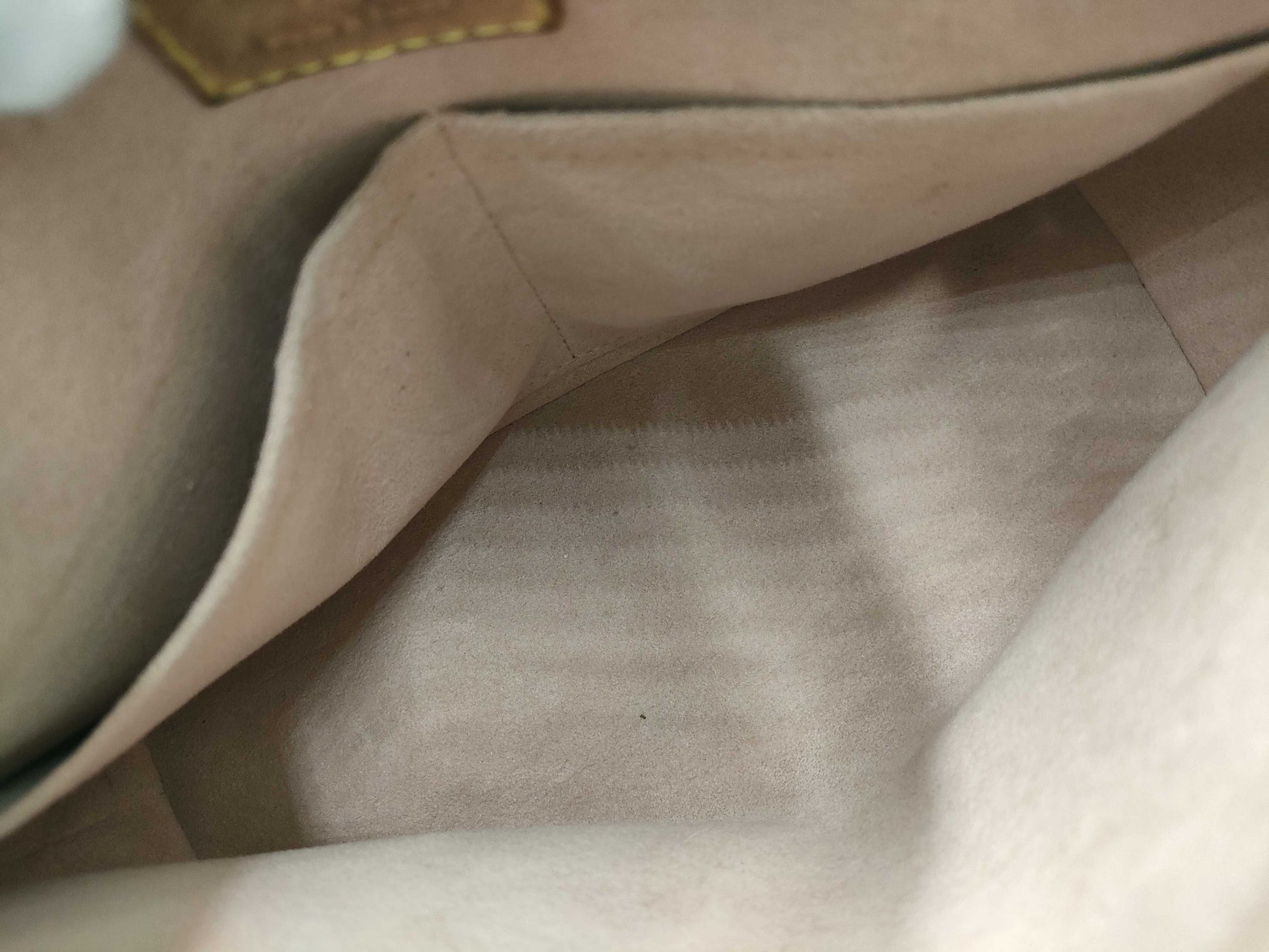 LOUIS VUITTON Louis Vuitton Monogram Hand Shoulder Bag Handbag