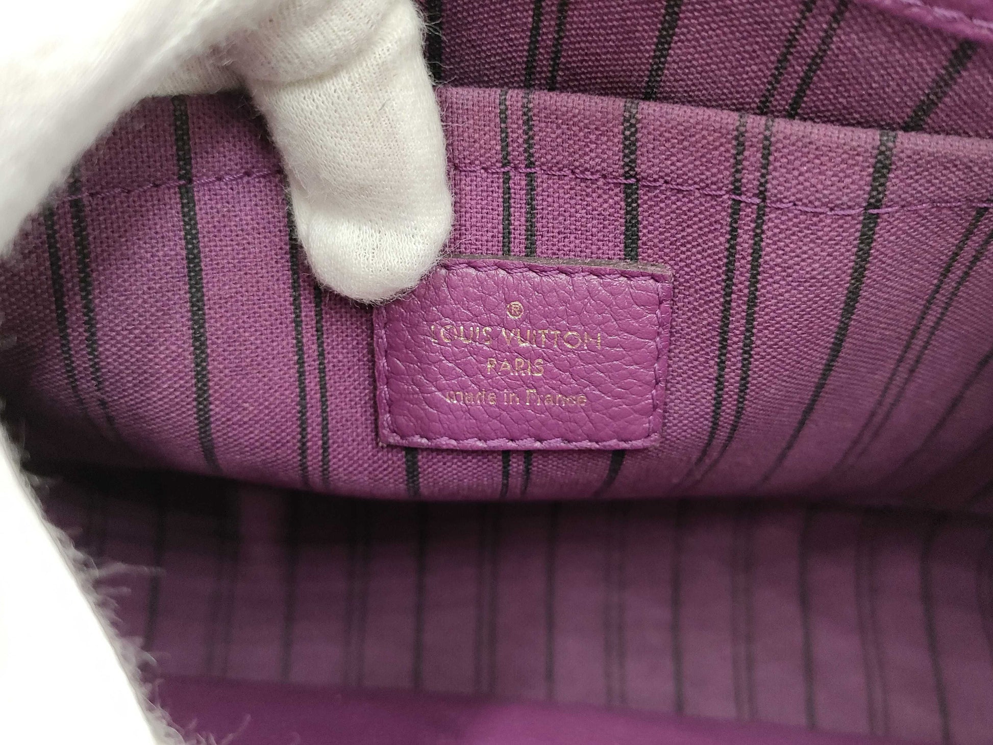 LOUIS VUITTON Louis Vuitton Montaigne Bag Handbag