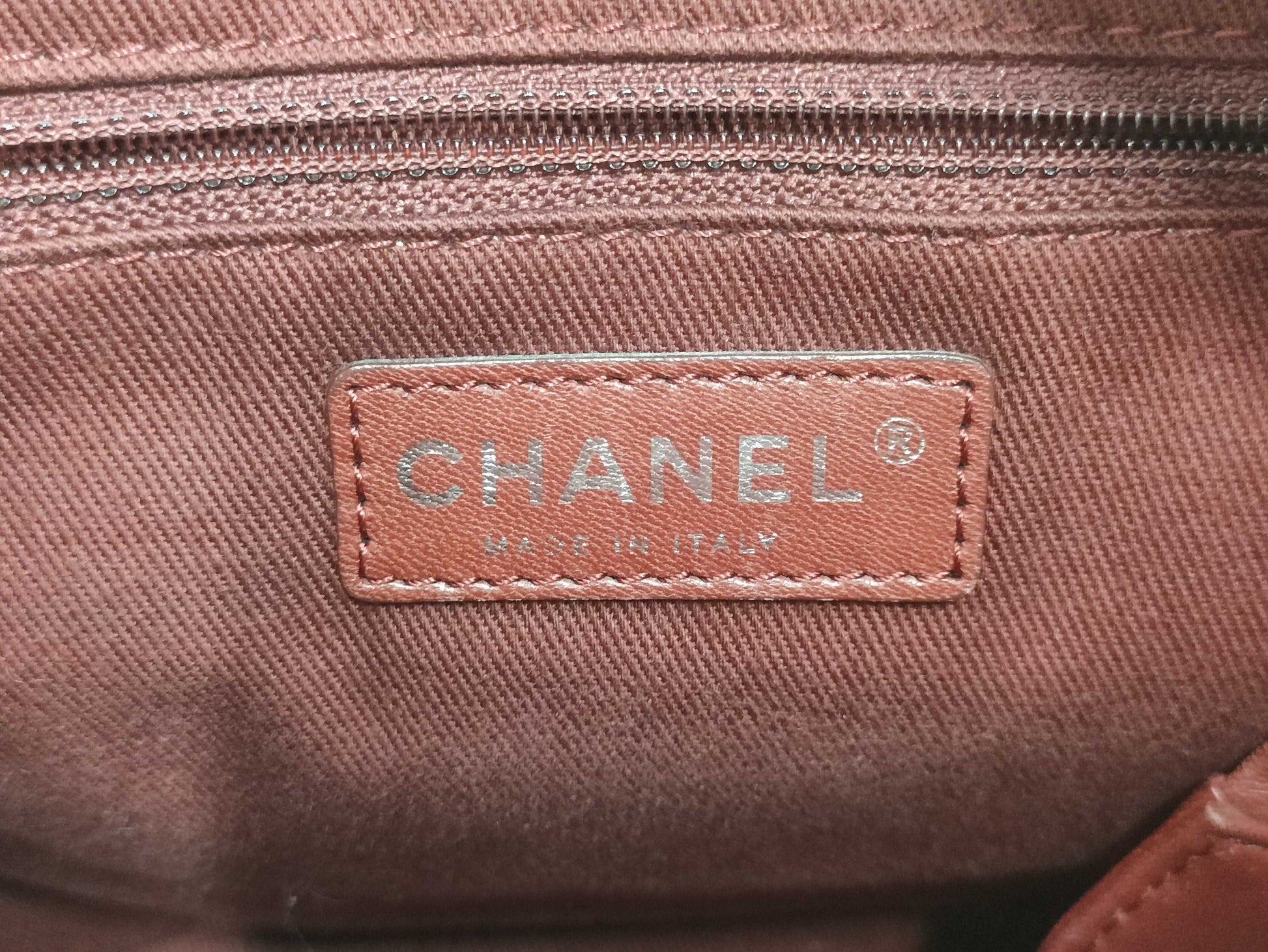 CHANEL Cambon Medium Chain Tote Bag