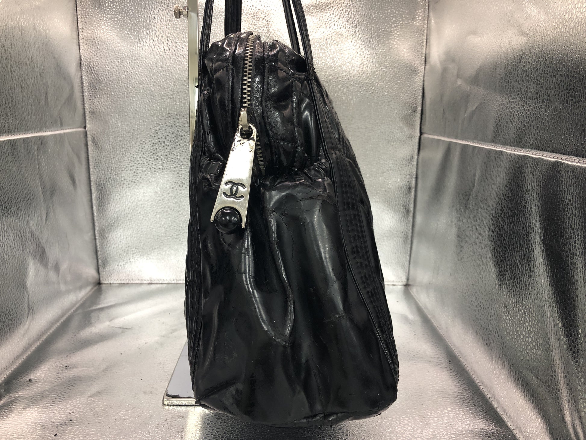 CHANEL Coco Mark Handbag with Serial Seal 13528476 Patent Leather Black Handbag