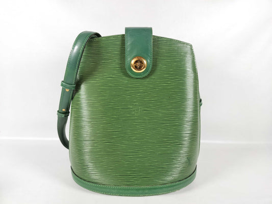 LOUIS VUITTON Epi Cluny Mantle Shoulder Bag