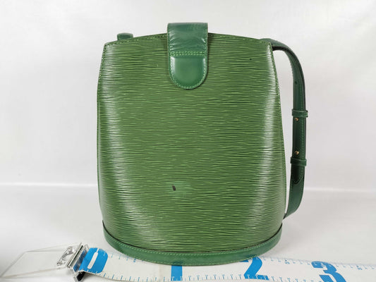 LOUIS VUITTON Epi Cluny Mantle Shoulder Bag