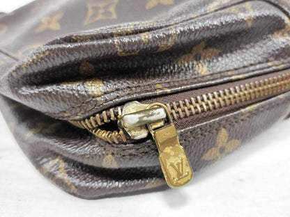 LOUIS VUITTON Monogram True Toilet Second Bag
