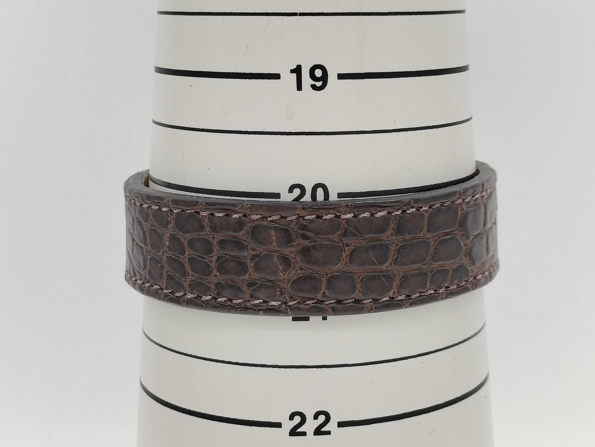 HERMES HERMES Pourtour Crocodile Leather Bracelet Bangle
