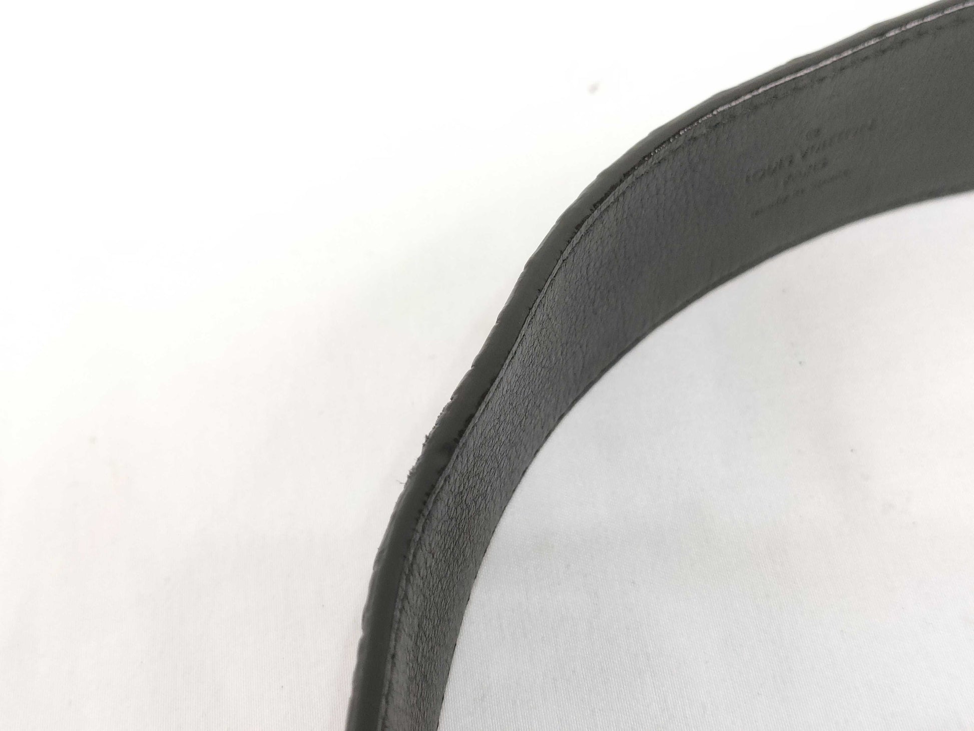 LOUIS VUITTON M 9896 Louis Vuitton Crocodile Leather Belt