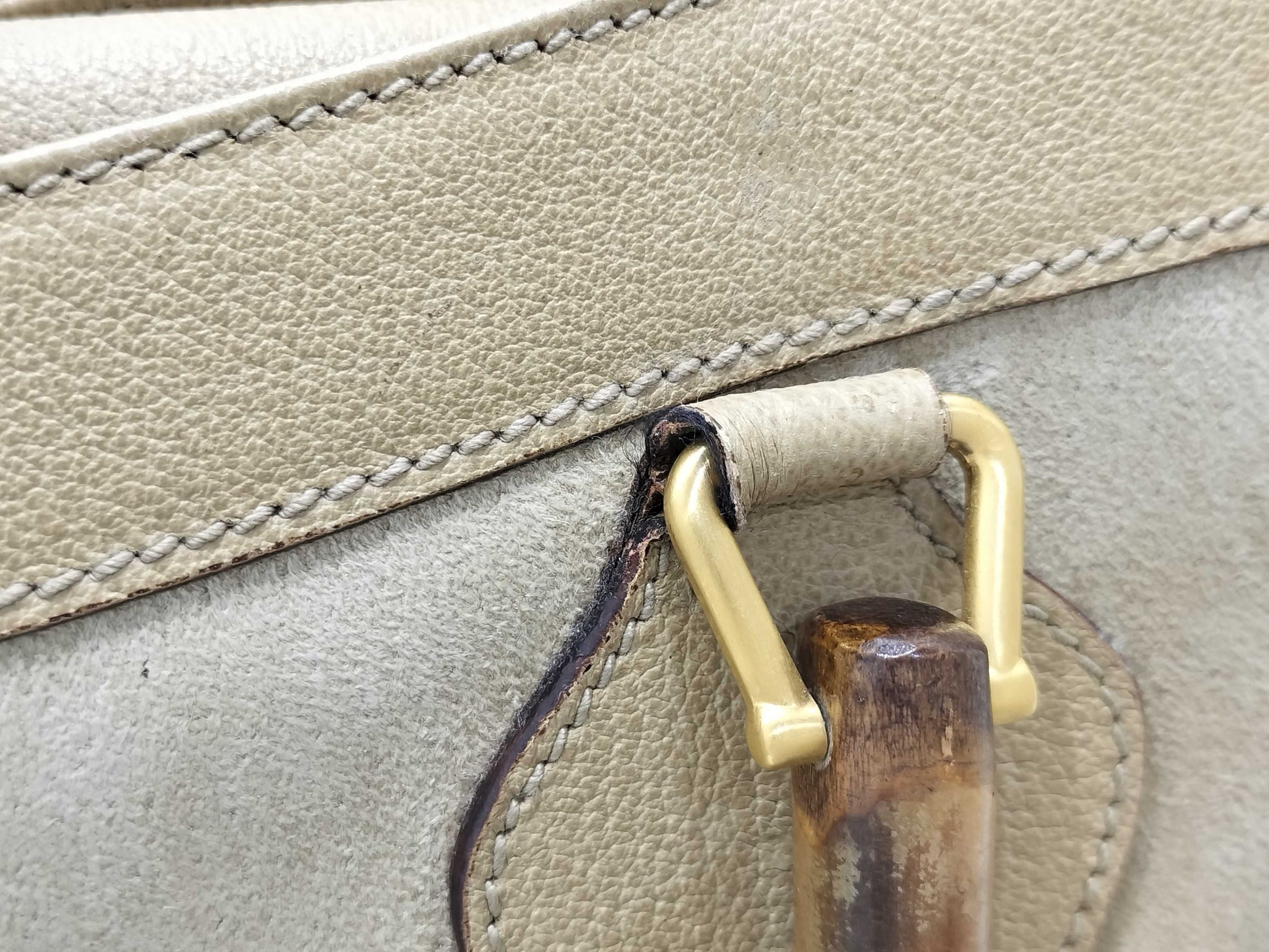 GUCCI Bamboo Gucci 002 0260 Handbag Bamboo Suede Leather Ivory Handbag