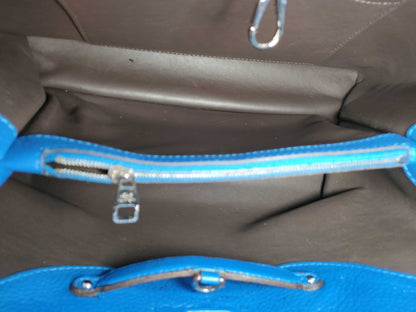 LOUIS VUITTON M94678 LOUIS VUITTON Capucines Blue Handbag