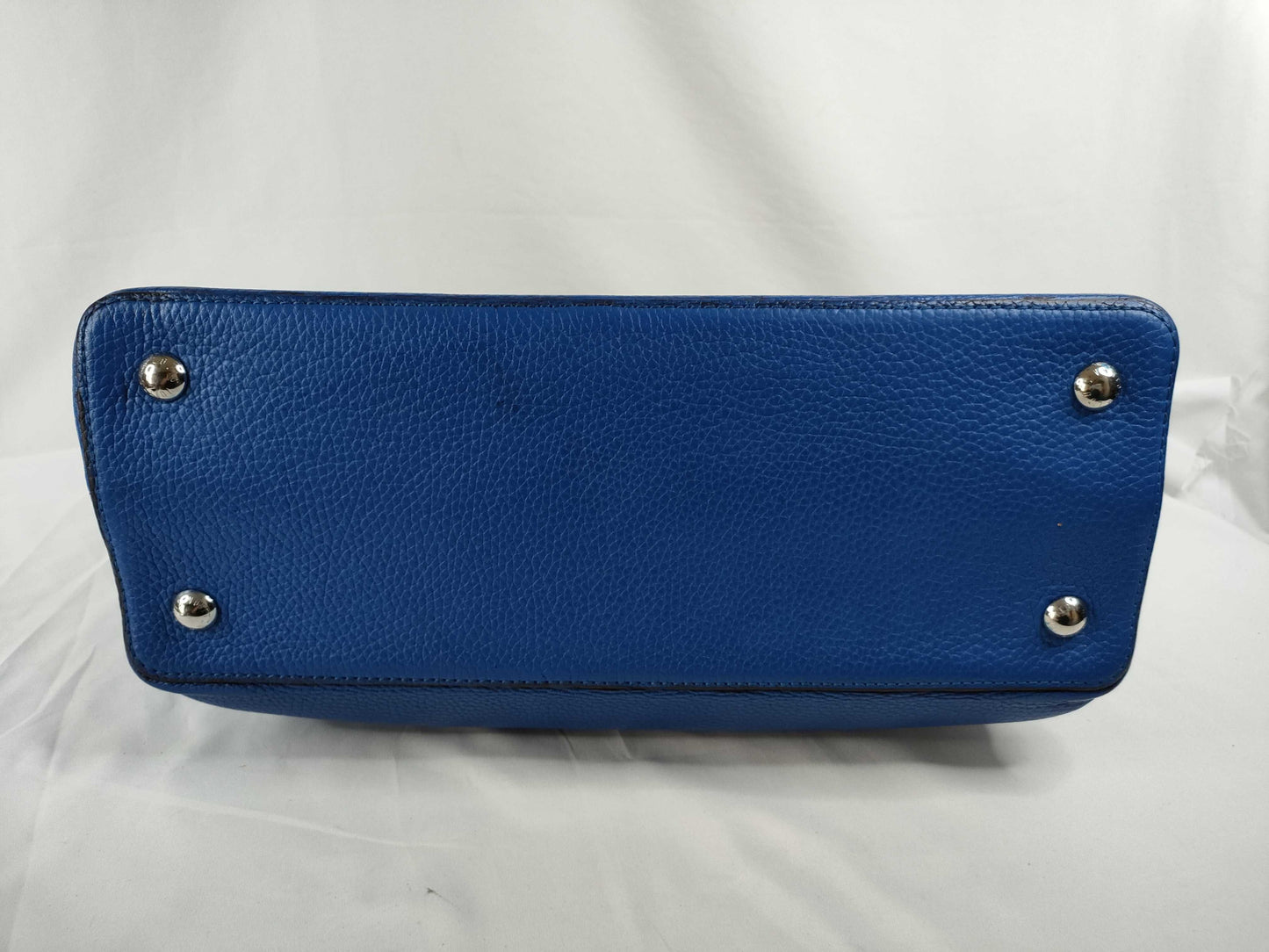 LOUIS VUITTON M94678 LOUIS VUITTON Capucines Blue Handbag