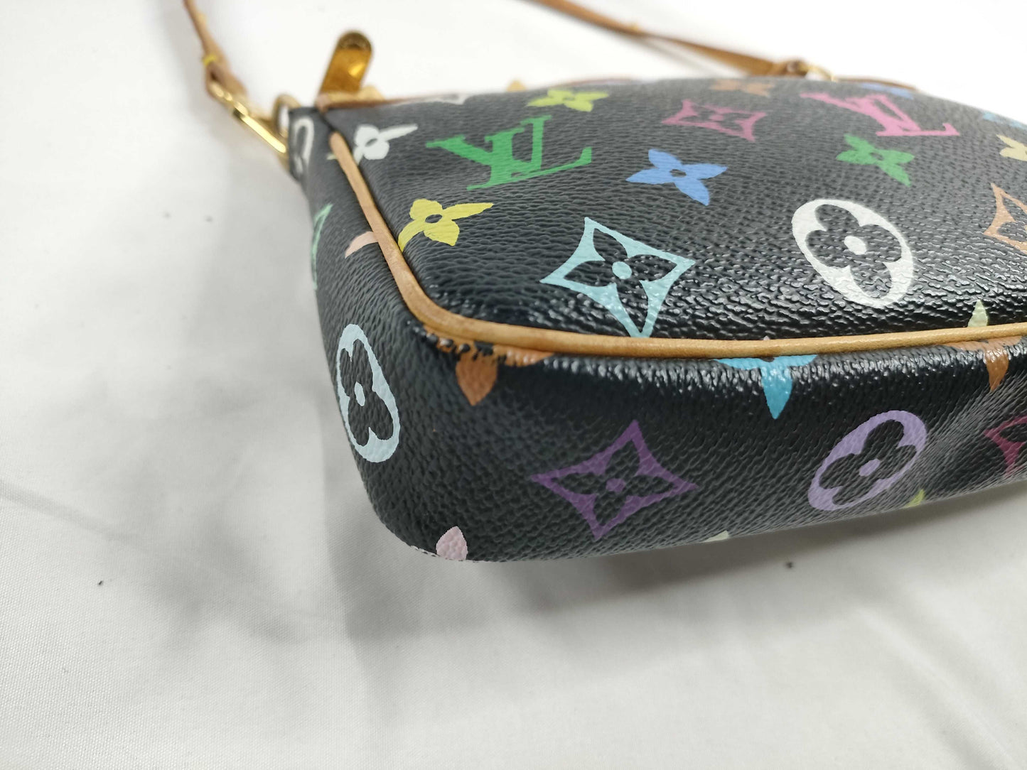 LOUIS VUITTON M92648 Monogram Multicolore Louis Vuitton Monogram Multicolore Pochette Accessoires Pouch M92648 SL10093 Hand Strap Handbag