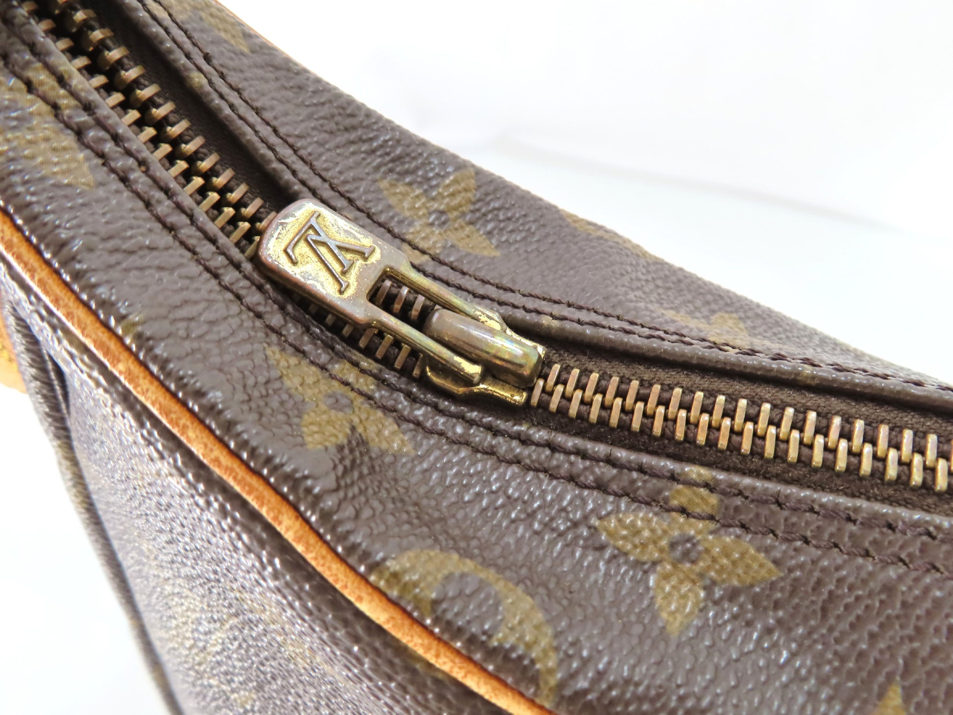 LOUIS VUITTON Monogram Boulogne Shoulder Bag M51265 / MI872