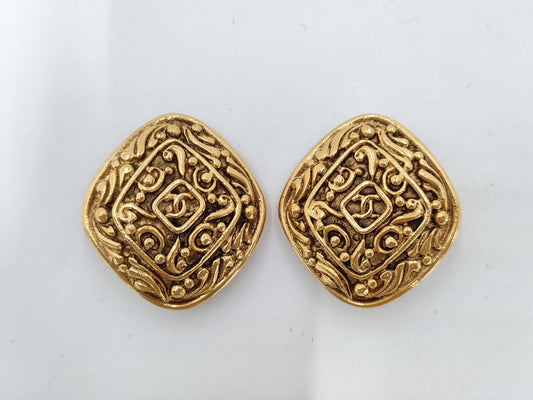 CHANEL Square GP Earrings