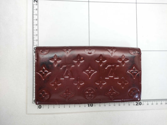 LOUIS VUITTON Vernis Portefeuille Sarah M93524 Wallet
