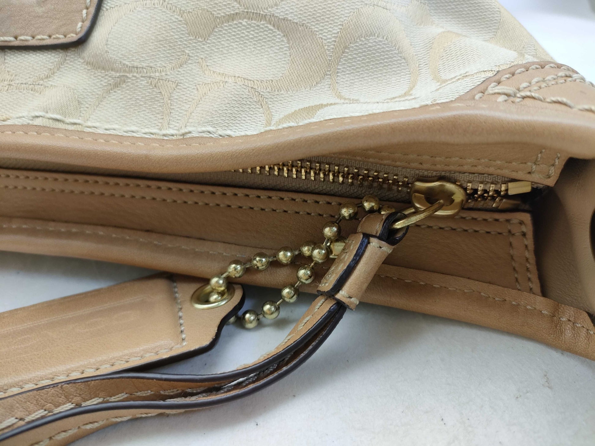 Coach shoulder bag