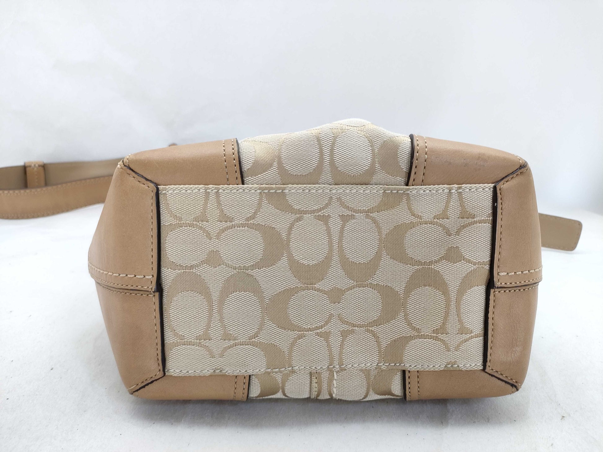 Coach shoulder bag