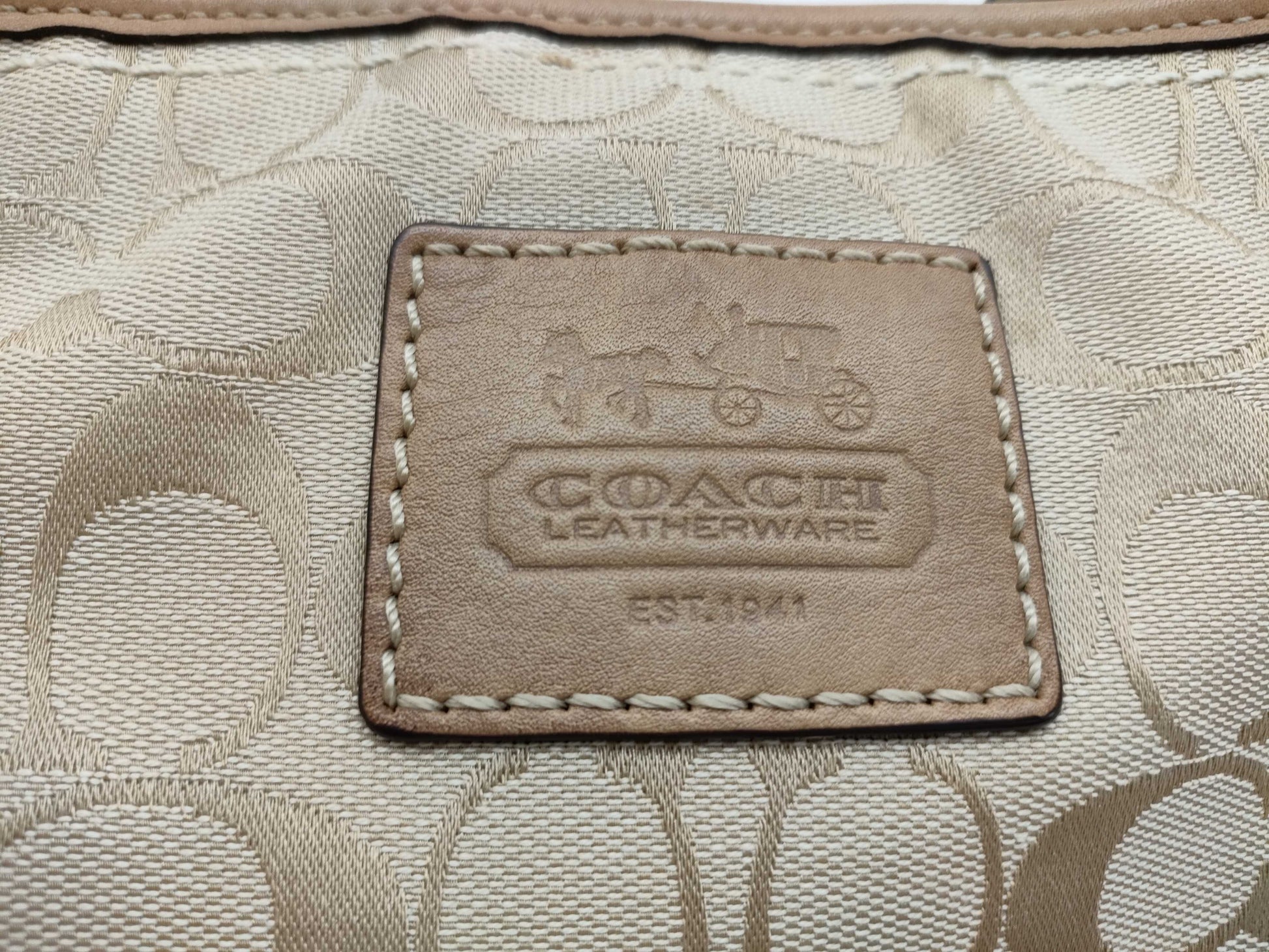 Coach shoulder bag
