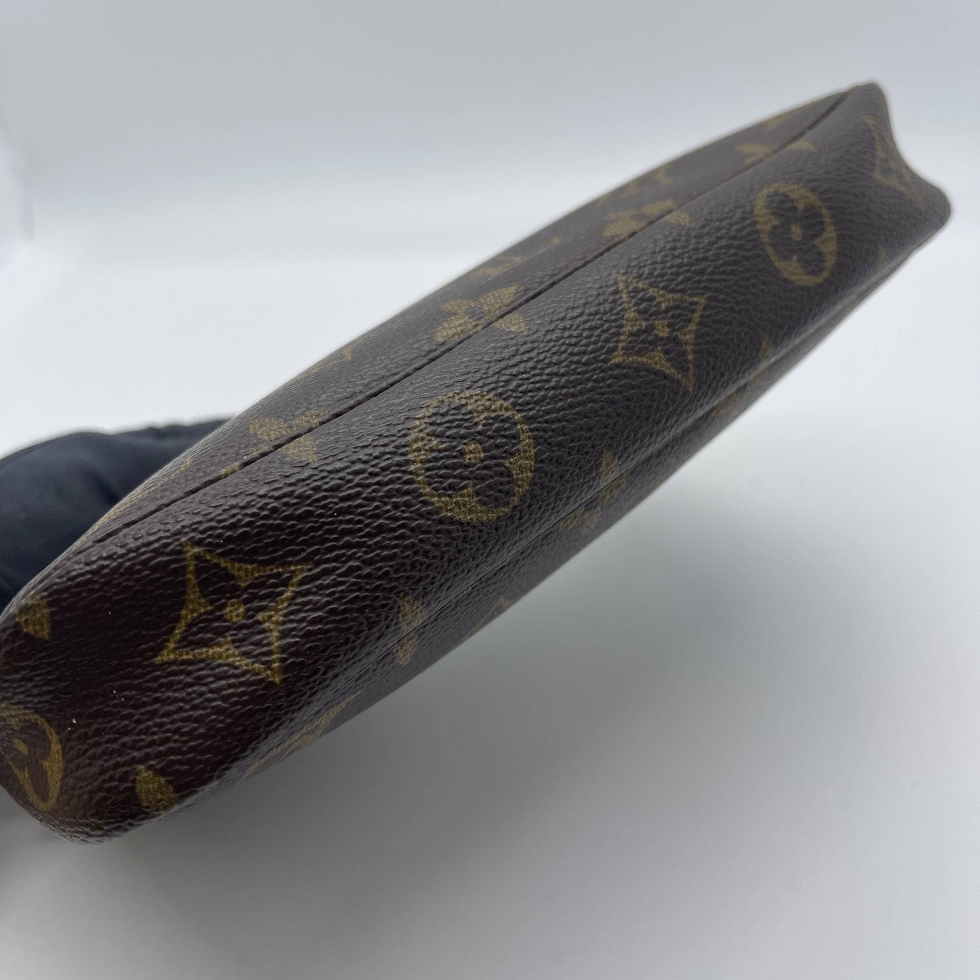 LOUIS VUITTON M51980 Monogram Pochette Accessoires Pouch Handbag