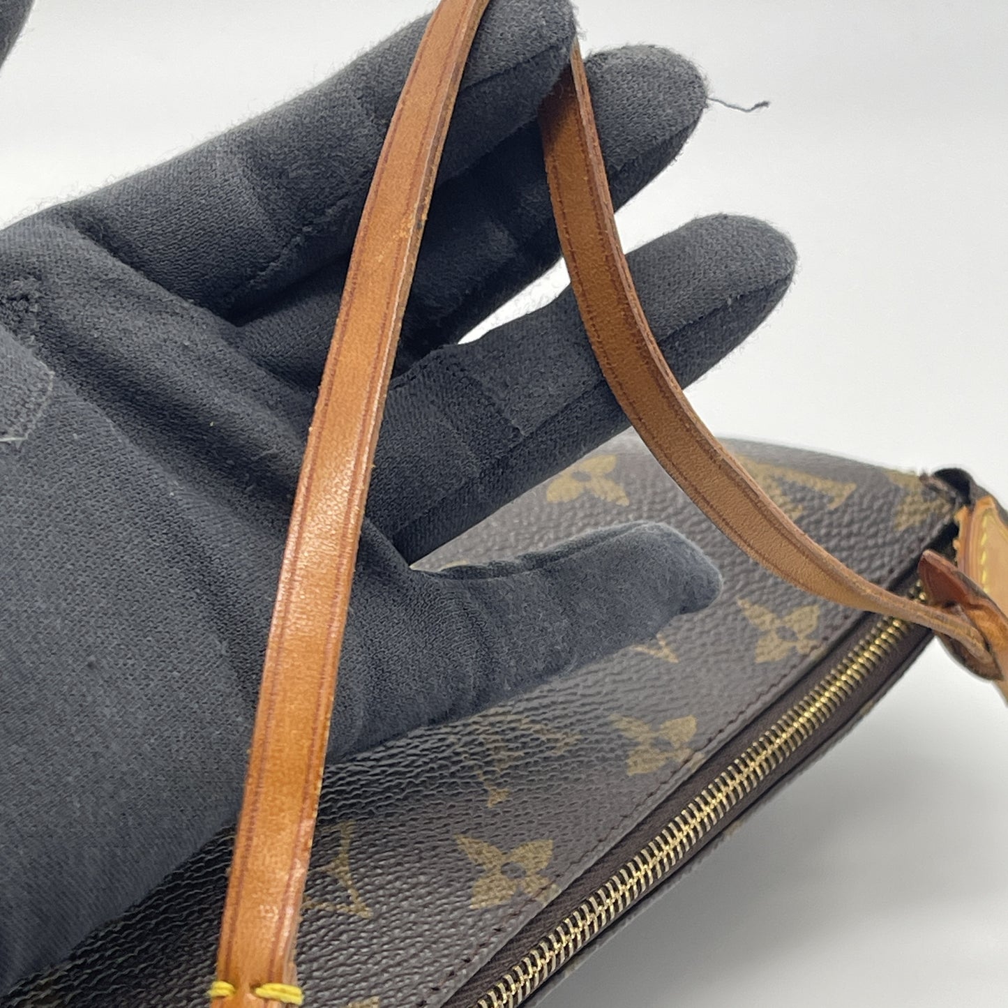 LOUIS VUITTON Louis Vuitton Monogram Pochette Accessoires Pouch M51980 Pouch