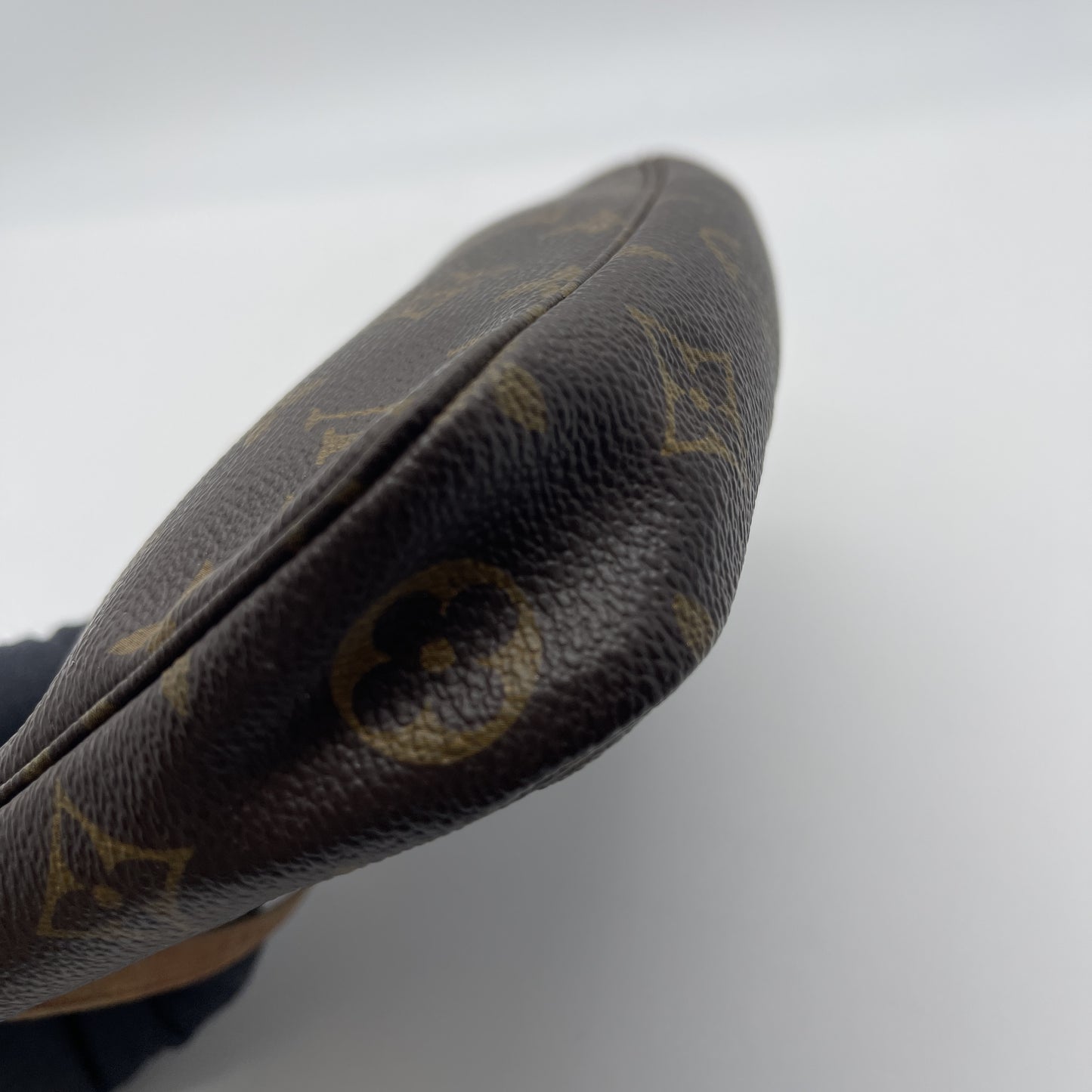LOUIS VUITTON Louis Vuitton Monogram Pochette Accessoires Pouch M51980 Pouch
