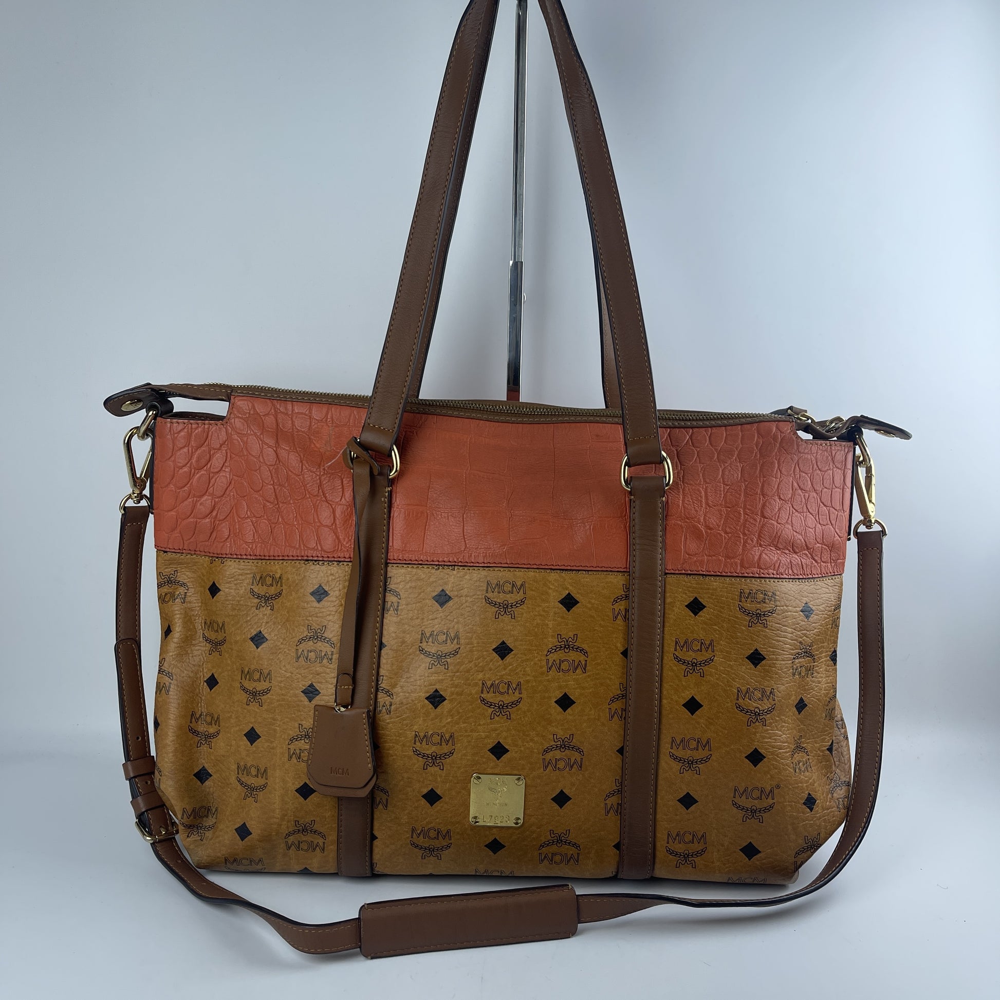 MCM 2-Way Shoulder Bag Shoulder Bag