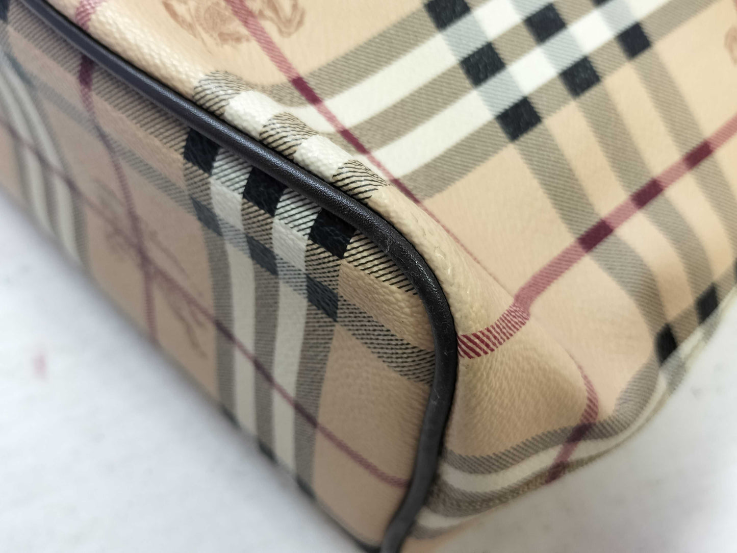 BURBERRY Shadow Horse Nova Check Tote Bag