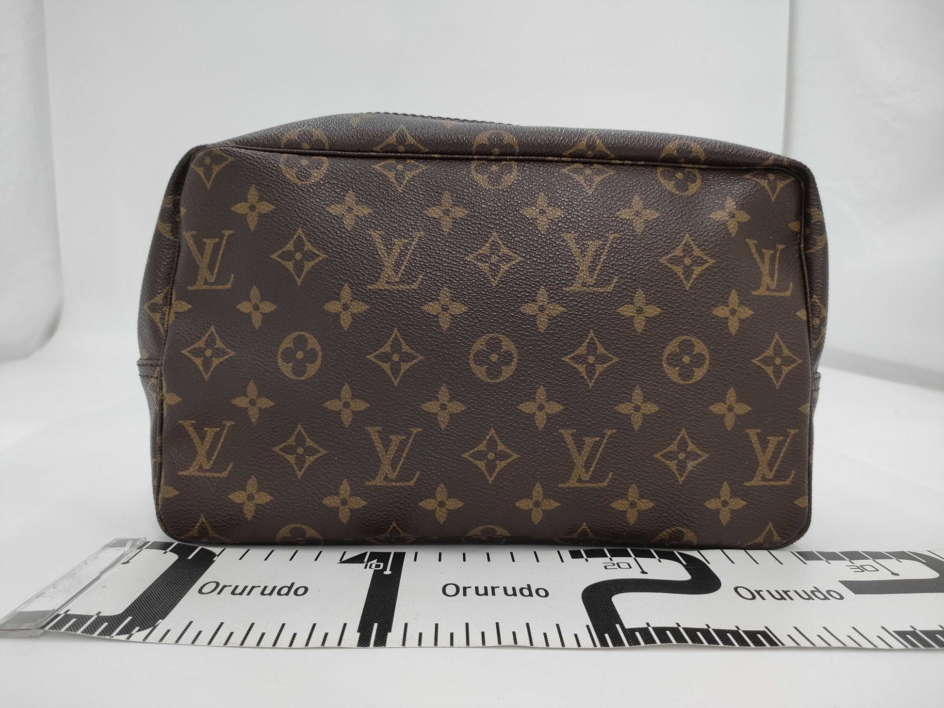 LOUIS VUITTON Monogram Second Bag 28 M47522 Pouch