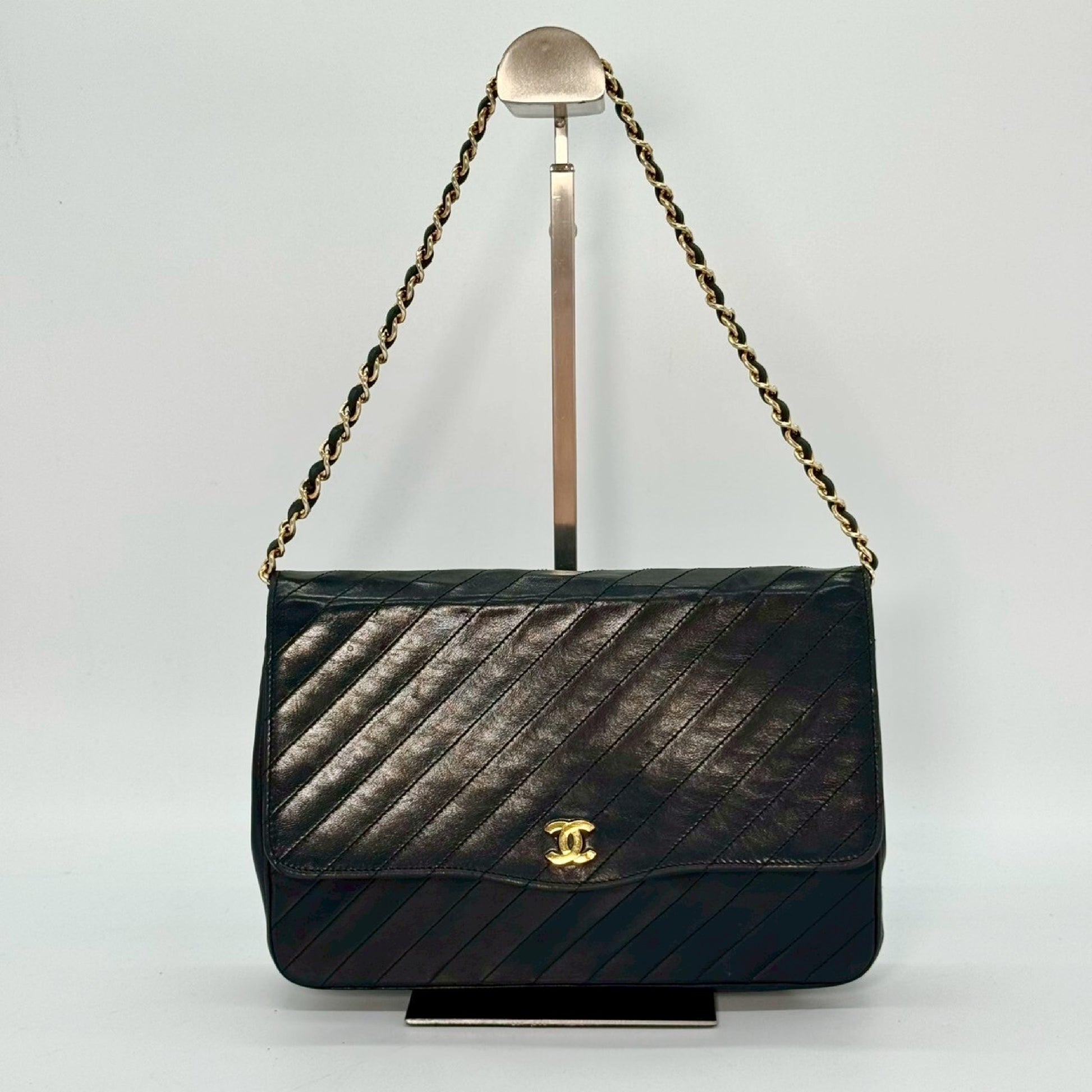 CHANEL Diagonal Stitch Lambskin Single Flap Chain Bag Black Shoulder Bag