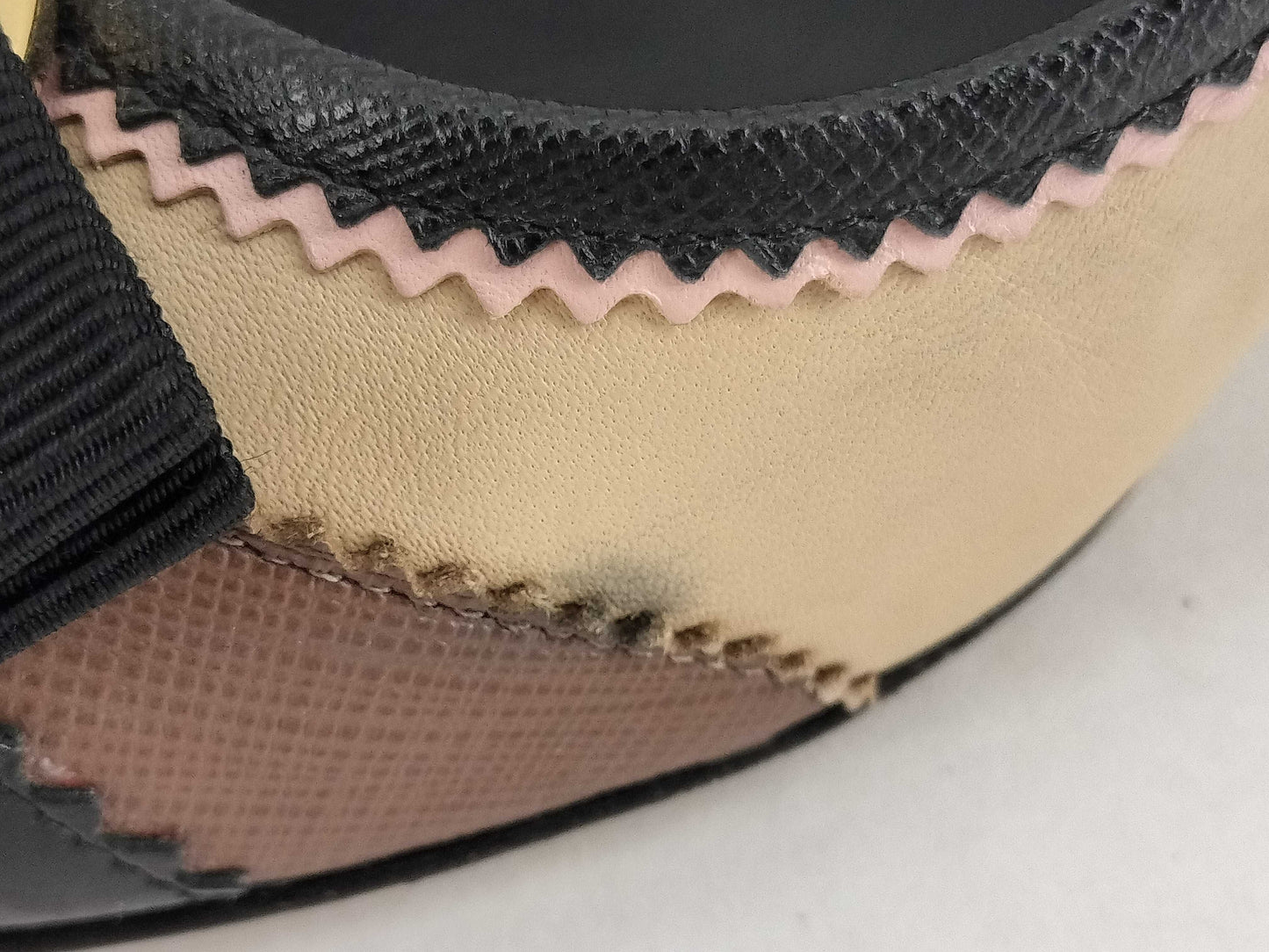 Salvatore Ferragamo Vara Pumps