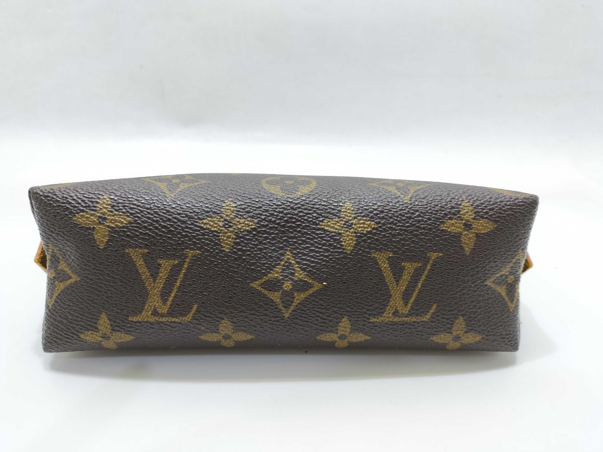 LOUIS VUITTON M47515 Monogram Louis Vuitton Pouch