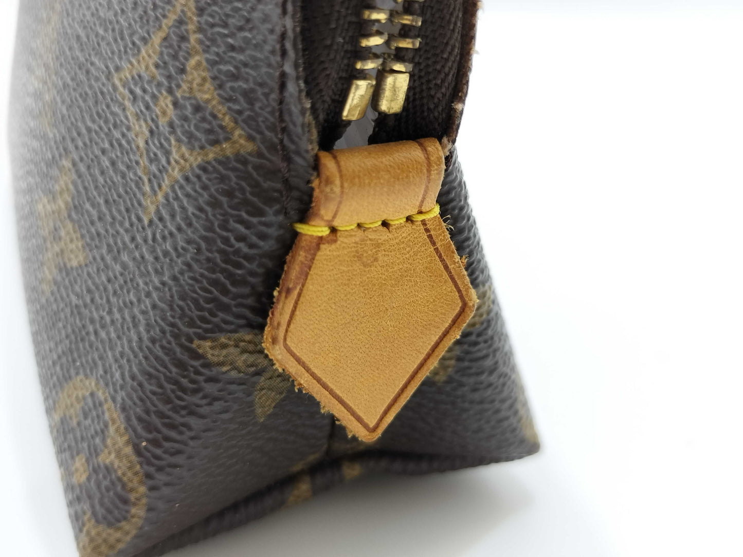 LOUIS VUITTON M47515 Monogram Louis Vuitton Pouch