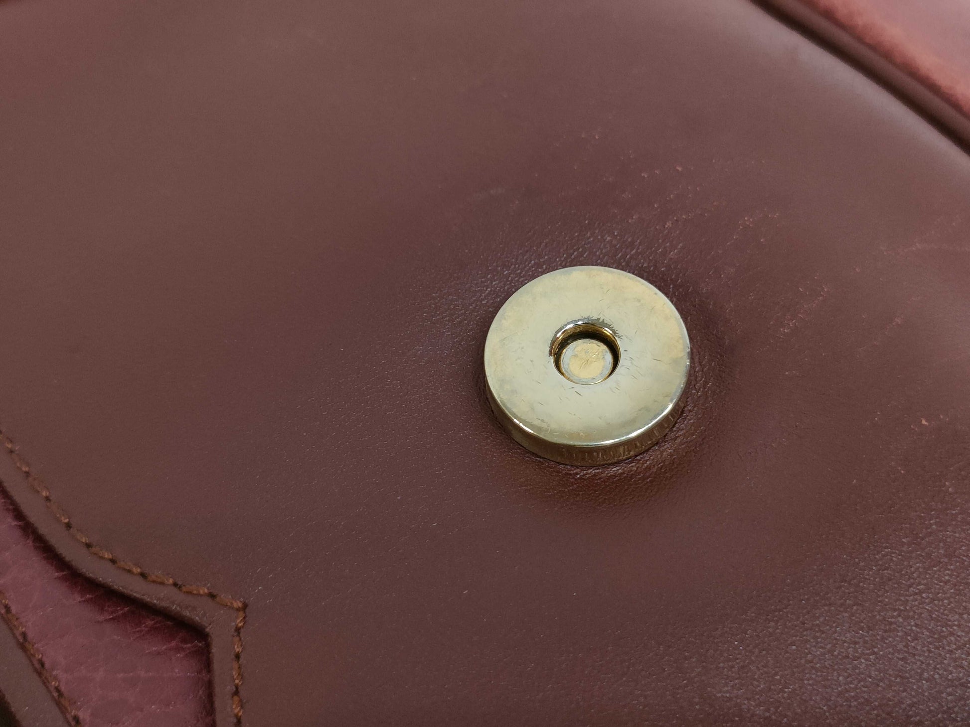 Cartier Must Cartier Trinity Must Line Shoulder Bag Leather Bordeaux Shoulder Bag