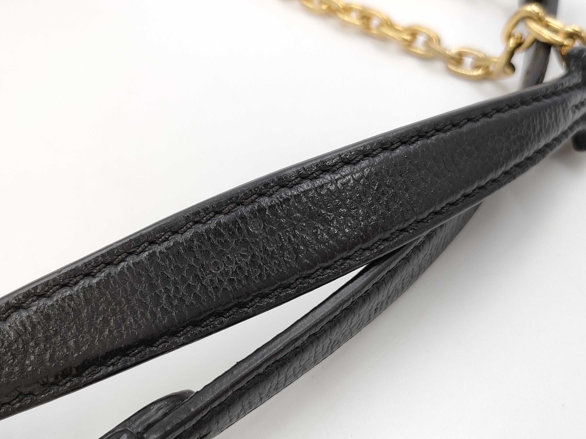 LOUIS VUITTON Monogram Chain Shoulder Bag
