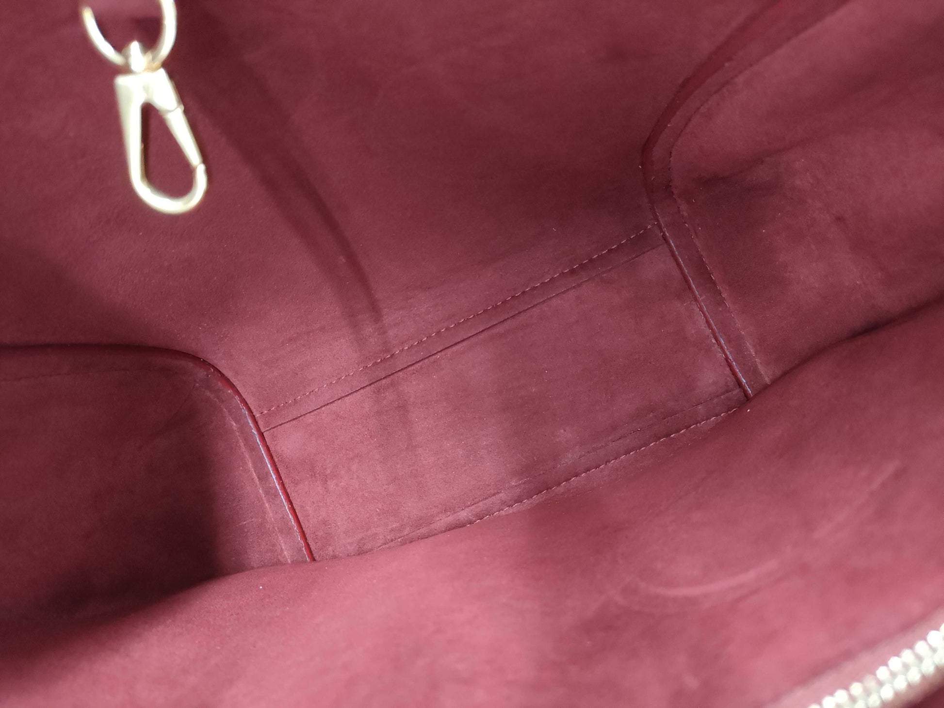 LOUIS VUITTON Louis Vuitton Monogram Handbag