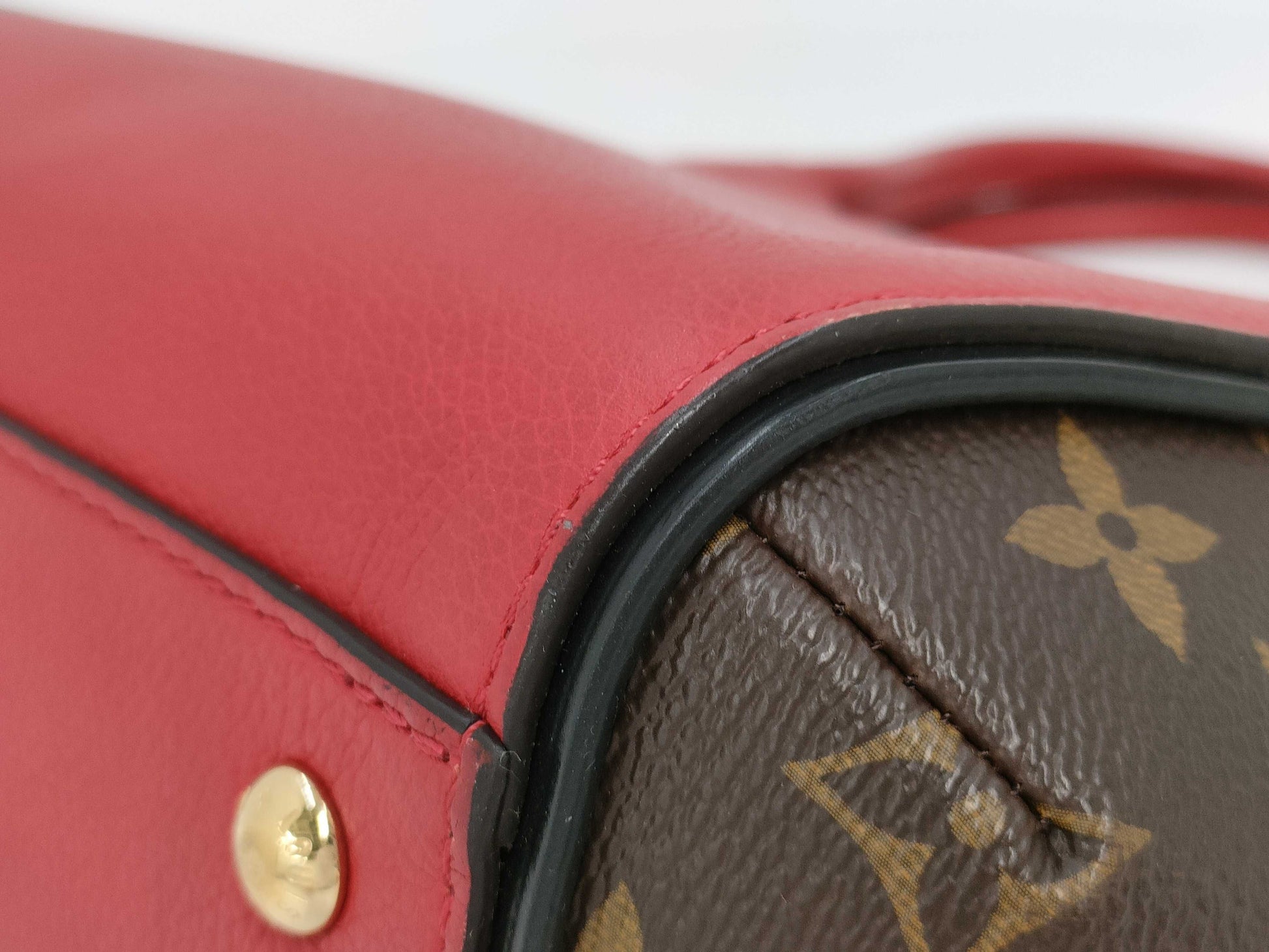 LOUIS VUITTON Louis Vuitton Monogram Handbag