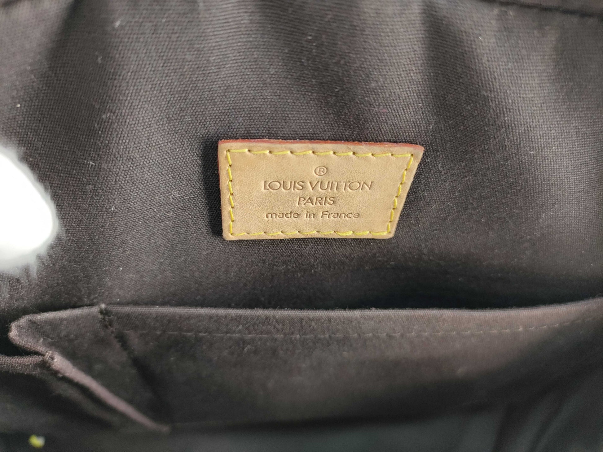 LOUIS VUITTON Vernis PH - Louis Vuitton Amarante Monogram Vernis Summit Handbag 29cm