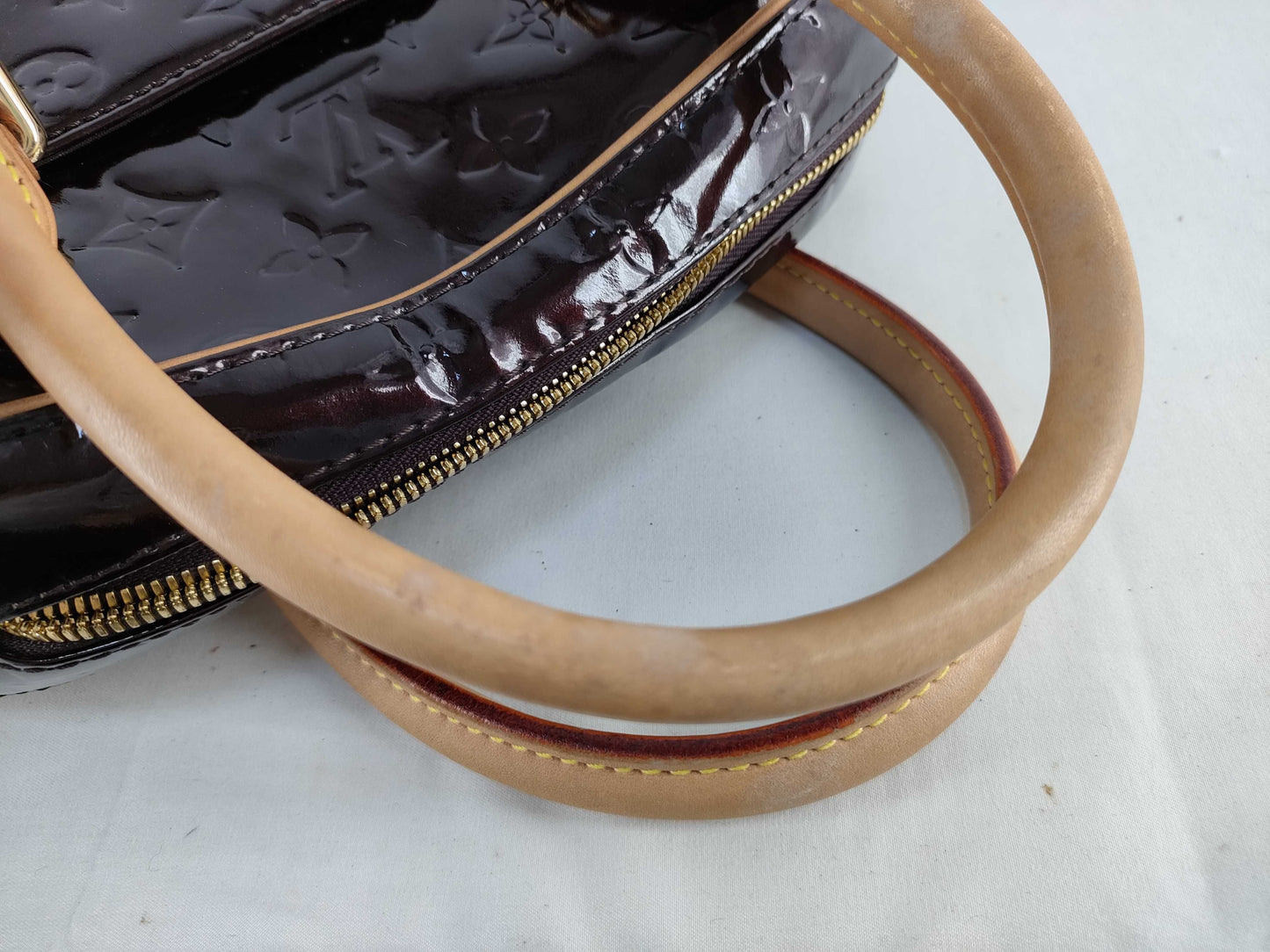 LOUIS VUITTON Vernis PH - Louis Vuitton Amarante Monogram Vernis Summit Handbag 29cm