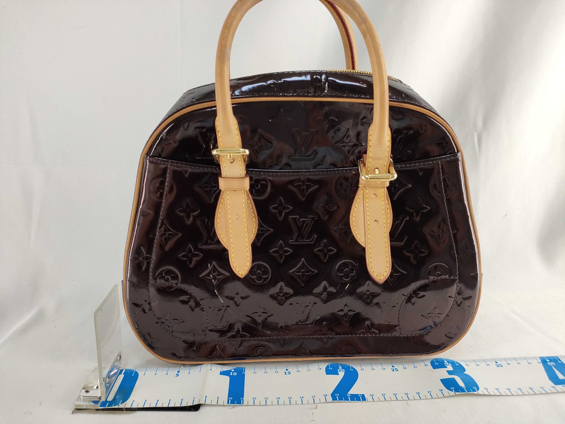 LOUIS VUITTON Vernis PH - Louis Vuitton Amarante Monogram Vernis Summit Handbag 29cm