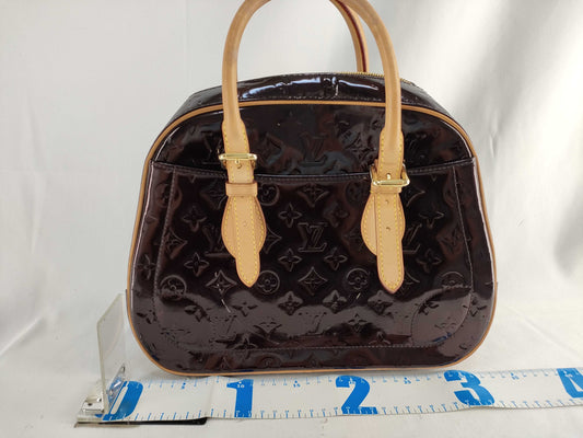 LOUIS VUITTON Vernis PH - Louis Vuitton Amarante Monogram Vernis Summit Handbag 29cm