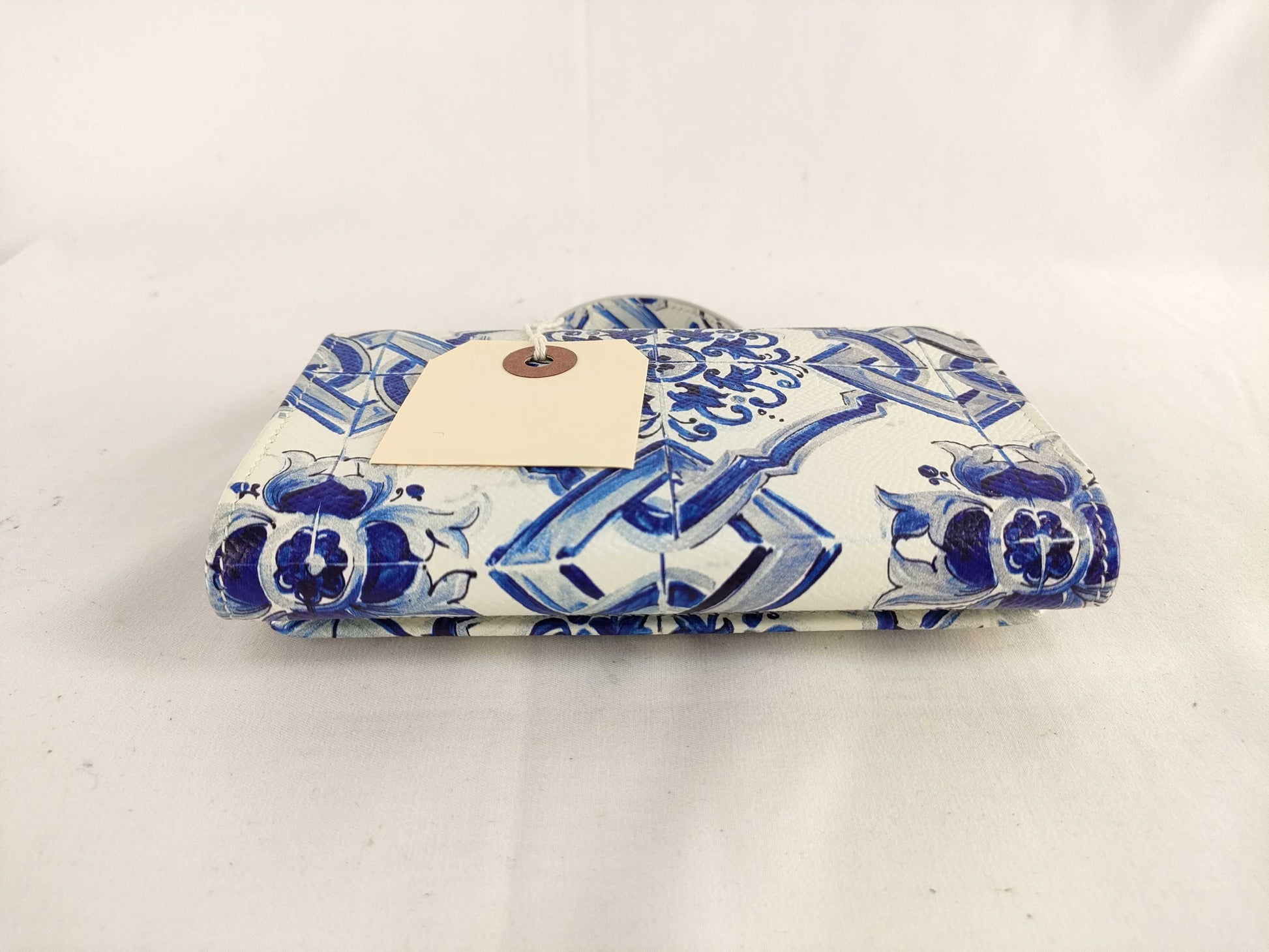 DOLCE&GABBANA QT－Dolce & Gabbana Multicolor Leather Miss Sicily Von Wallet On Chain Wallet