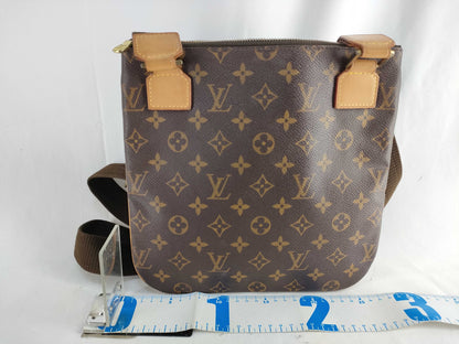 LOUIS VUITTON M40044 Monogram HK-LV M40044 Pochette Bosphore shoulder bag