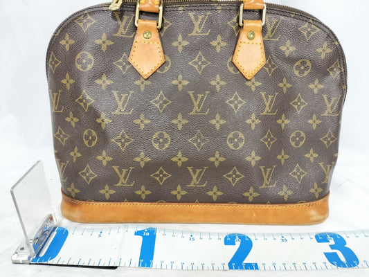 LOUIS VUITTON M51130 Monogram Louis Vuitton Alma Handbag M51130 BA1914 with Lock