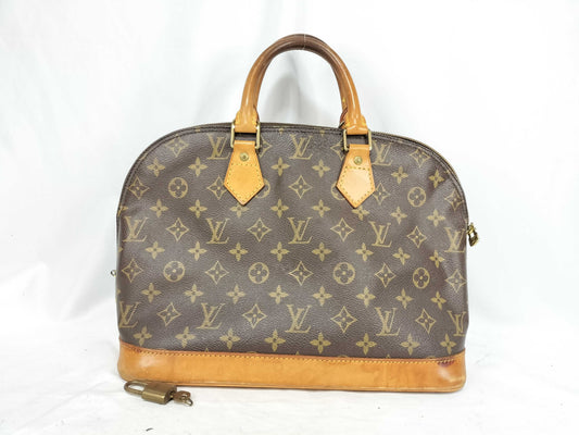 LOUIS VUITTON M51130 Monogram Louis Vuitton Alma Handbag M51130 BA1914 with Lock