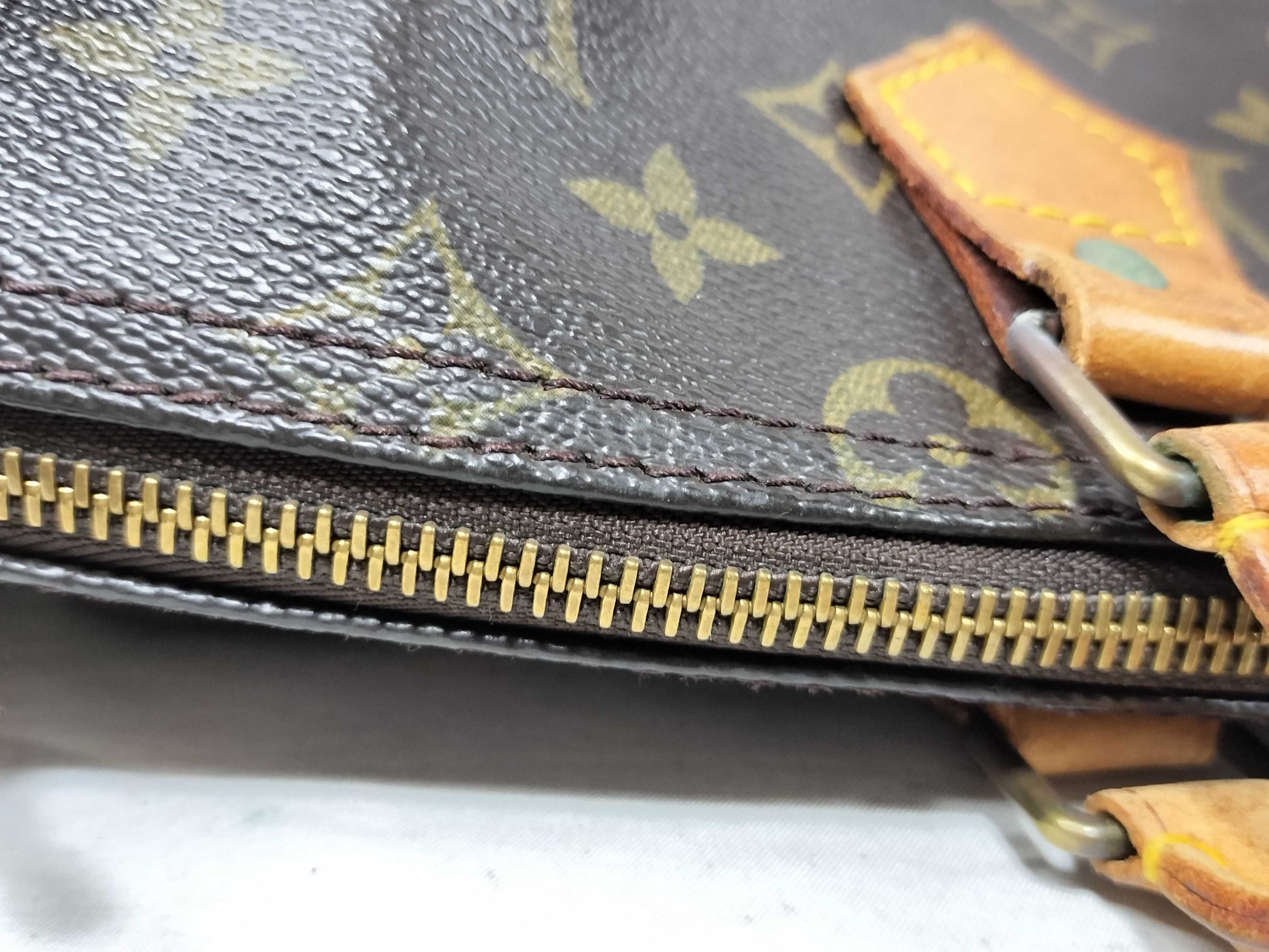 LOUIS VUITTON M41524 Monogram Louis Vuitton Speedy 35 M41524 MB8904 Brown Handbag