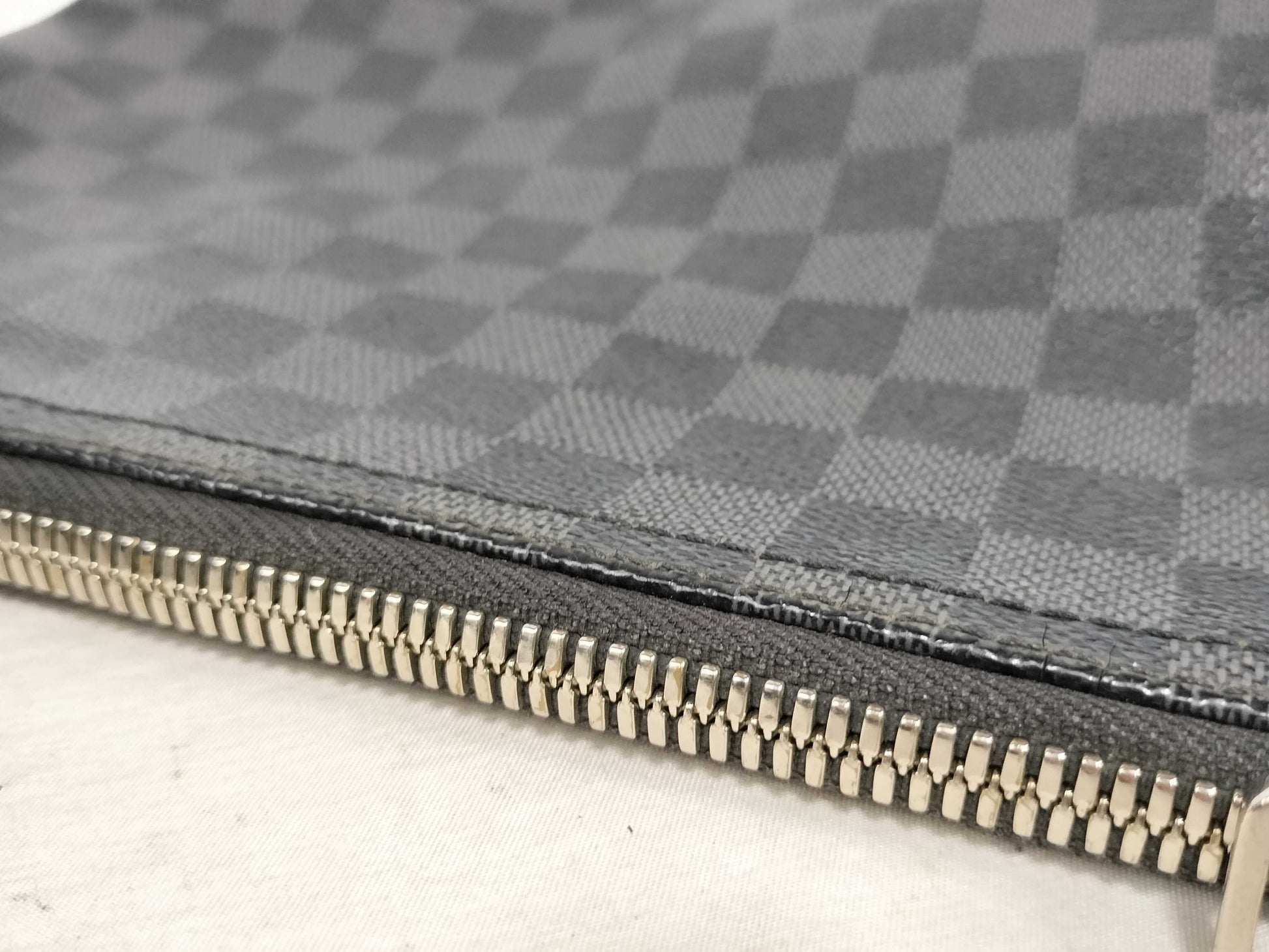 LOUIS VUITTON N41211 Damier Graphite Mick PM Shoulder Bag N41211 SR0124