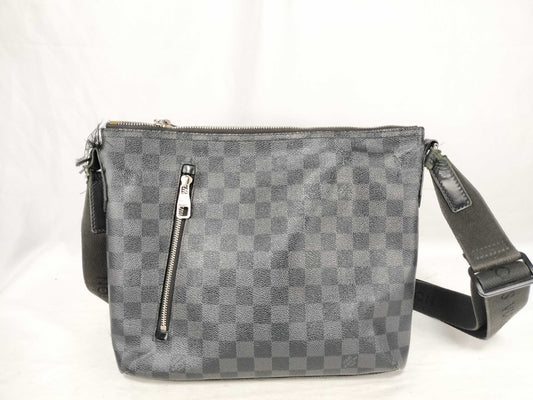 LOUIS VUITTON N41211 Damier Graphite Mick PM Shoulder Bag N41211 SR0124