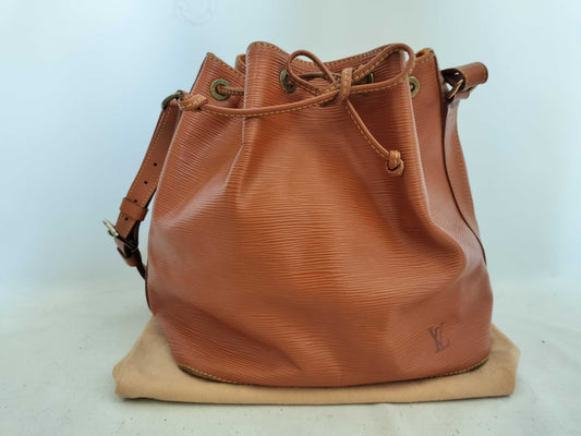 LOUIS VUITTON M44108 Epi Petit Noe Brown Shoulder Bag