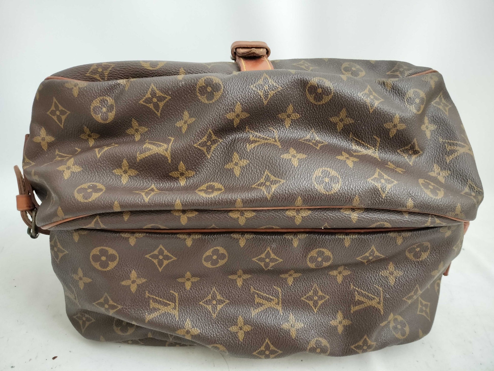 LOUIS VUITTON M42254 Monogram Saumur 35 M42254 Brown Shoulder Bag
